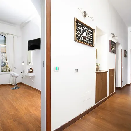 Bed & Breakfast La Terrazza 38 2*