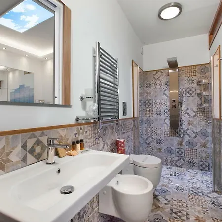 Bed & Breakfast La Terrazza 38 4*