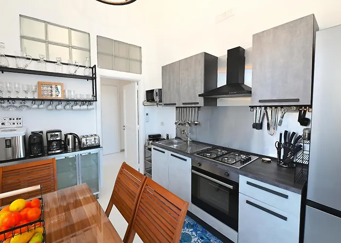 Bed & Breakfast La Terrazza 38 4*