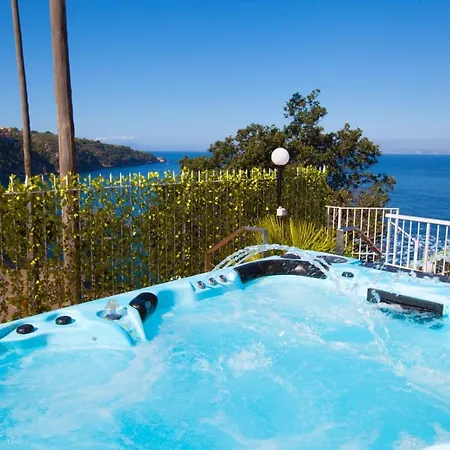 Nocleg ze śniadaniem La Terrazza 38 4*